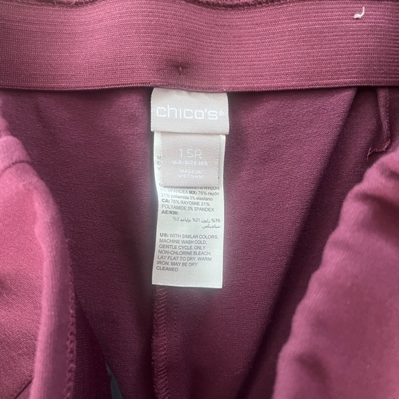 Chico's Burgundy Stretch Ankle Pants, size 1.5R - Picture 7 of 11